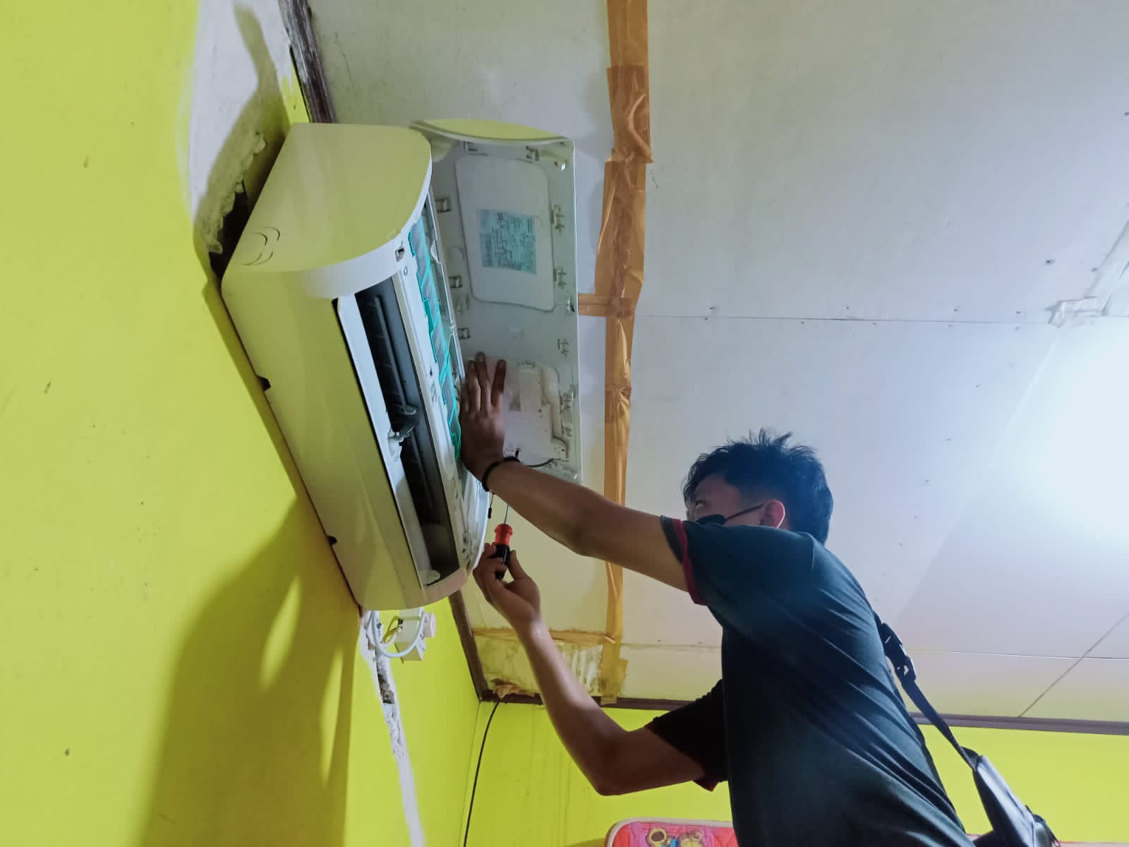 
Bongkar...!!! Cara Memilih Layanan Pasang AC Terdekat Paledang berpengalaman
