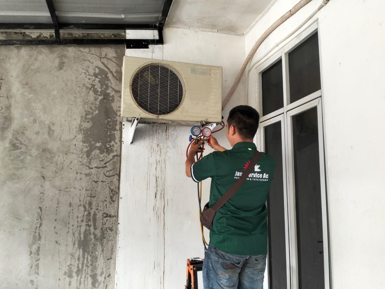 Tips Mencari Layanan Layanan Bongkar AC Terdekat Bintara Jaya Profesional