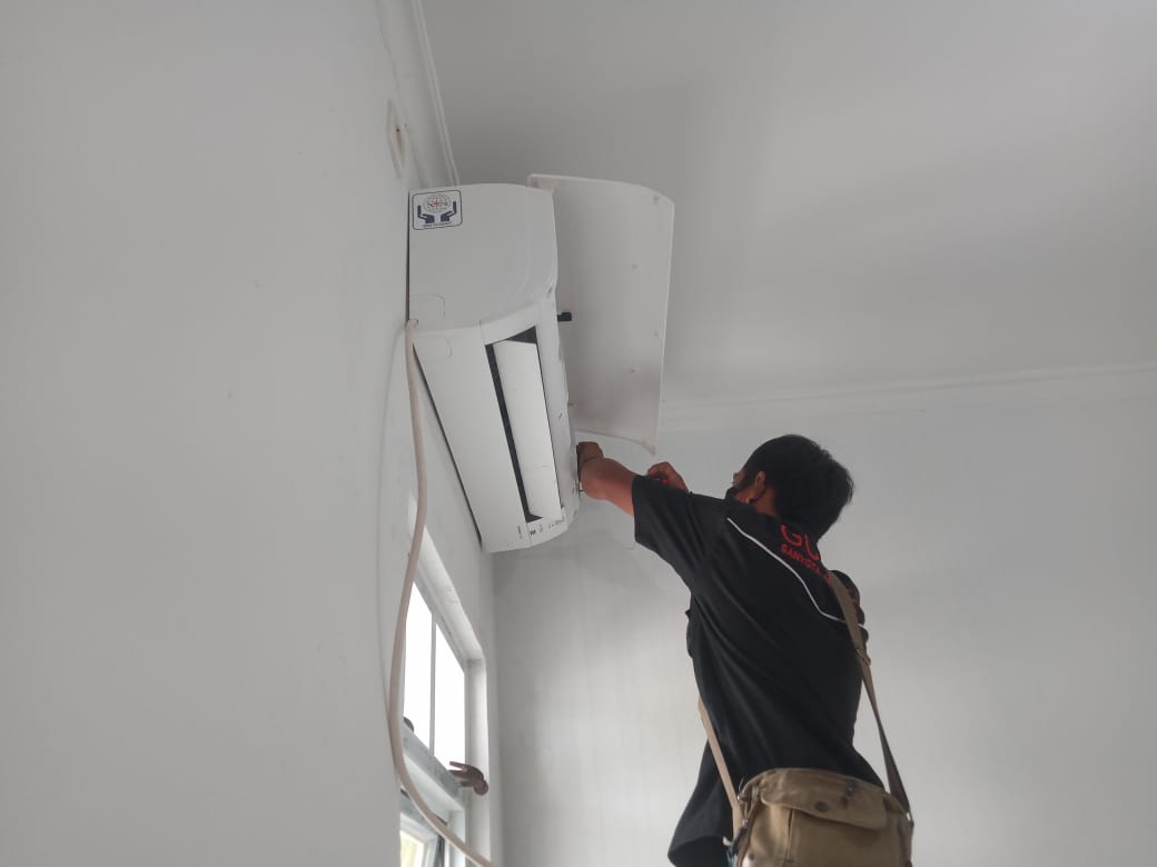 Bengkel Layanan Bongkar AC